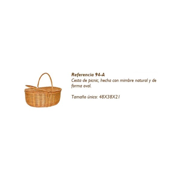 cesta-de-picnic-hecha-con-mimbre-natural-y-de-forma-oval